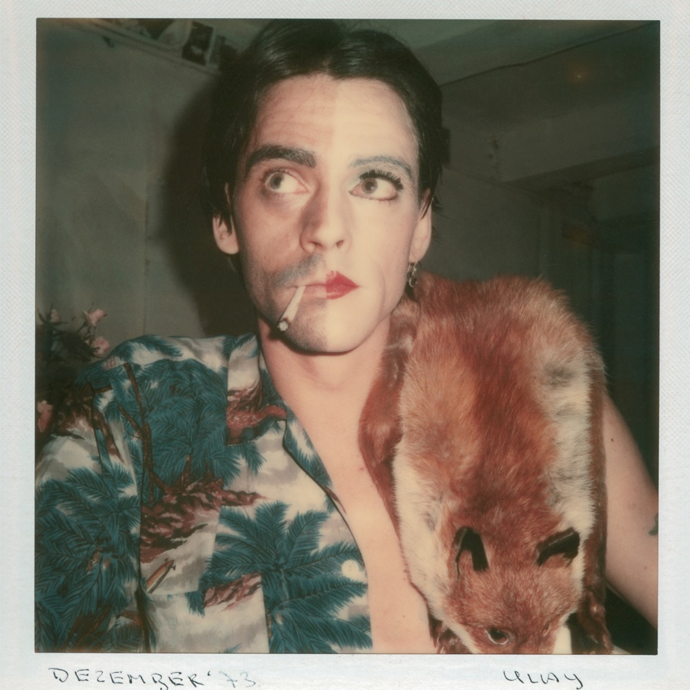 乌雷ulay逝世终年76岁回顾惊世骇俗的行为艺术大师